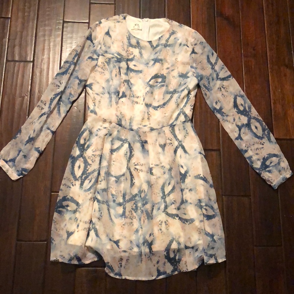 Long sleeve mini dress